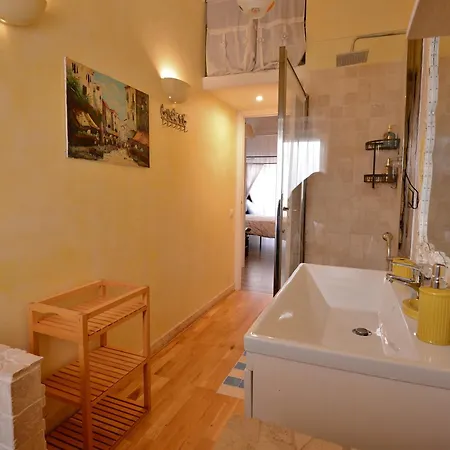 Casa Salvia Daire Roma